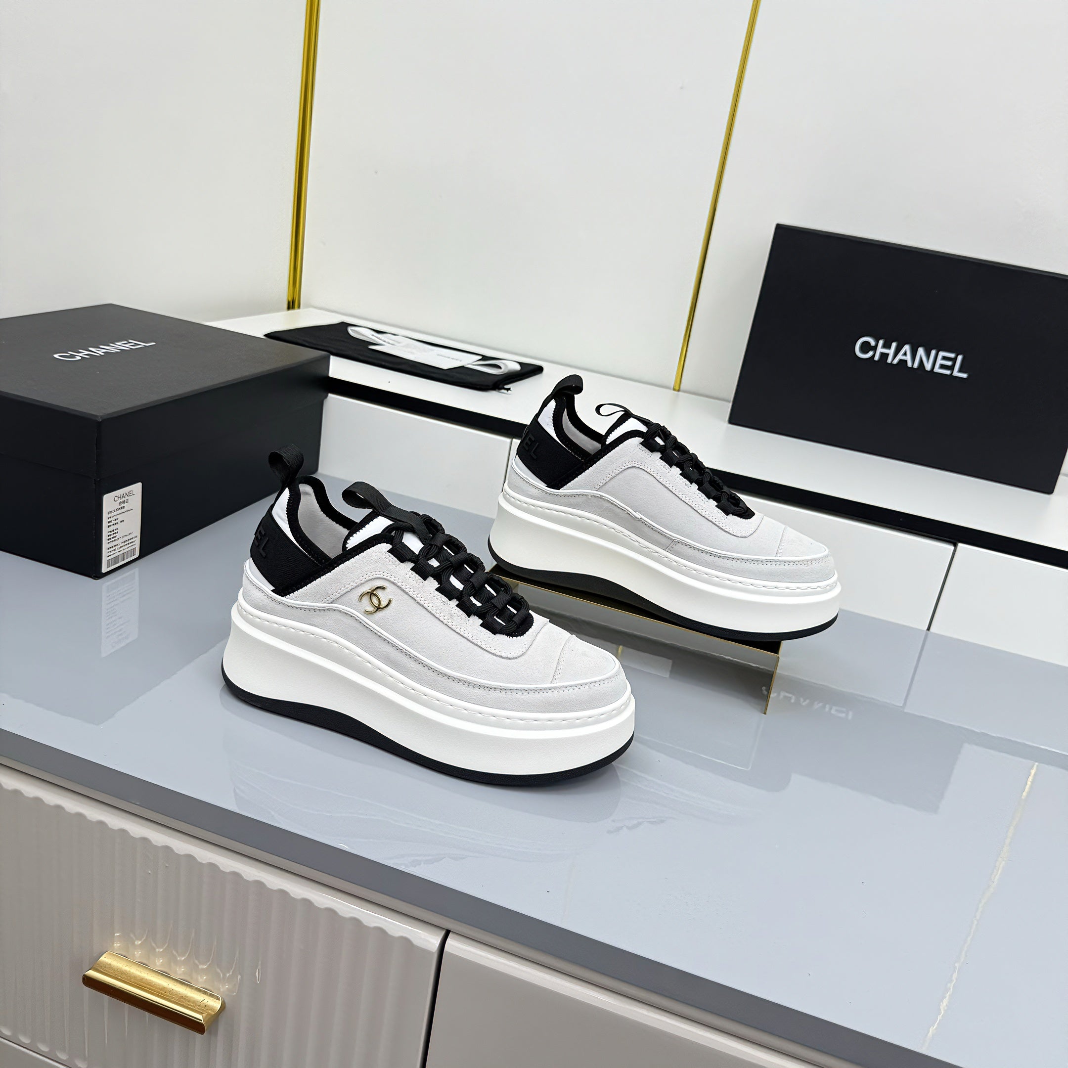 Z2Q105C392 Popular high-quality Shoes