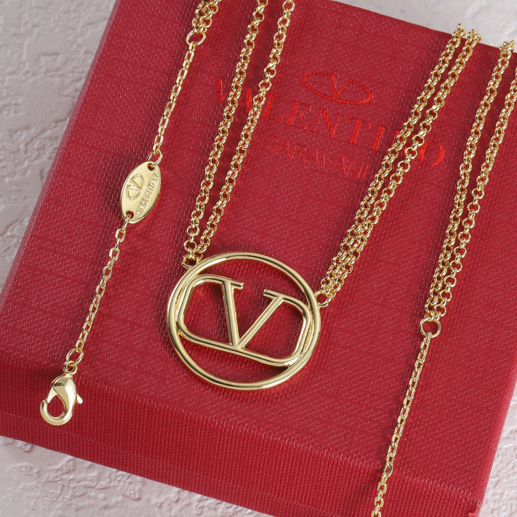 X1Q85VL430X Popular Necklaces