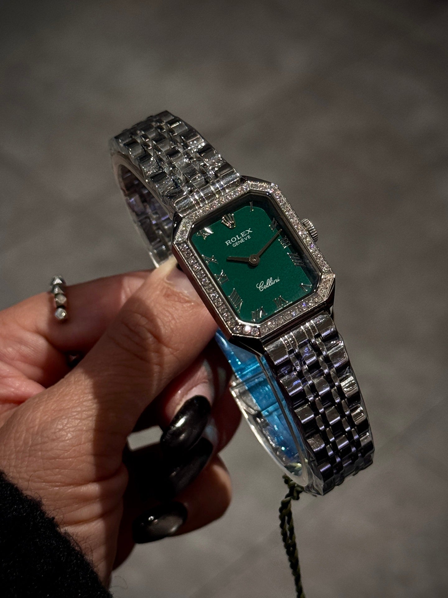 L1R46L125 Popular watches