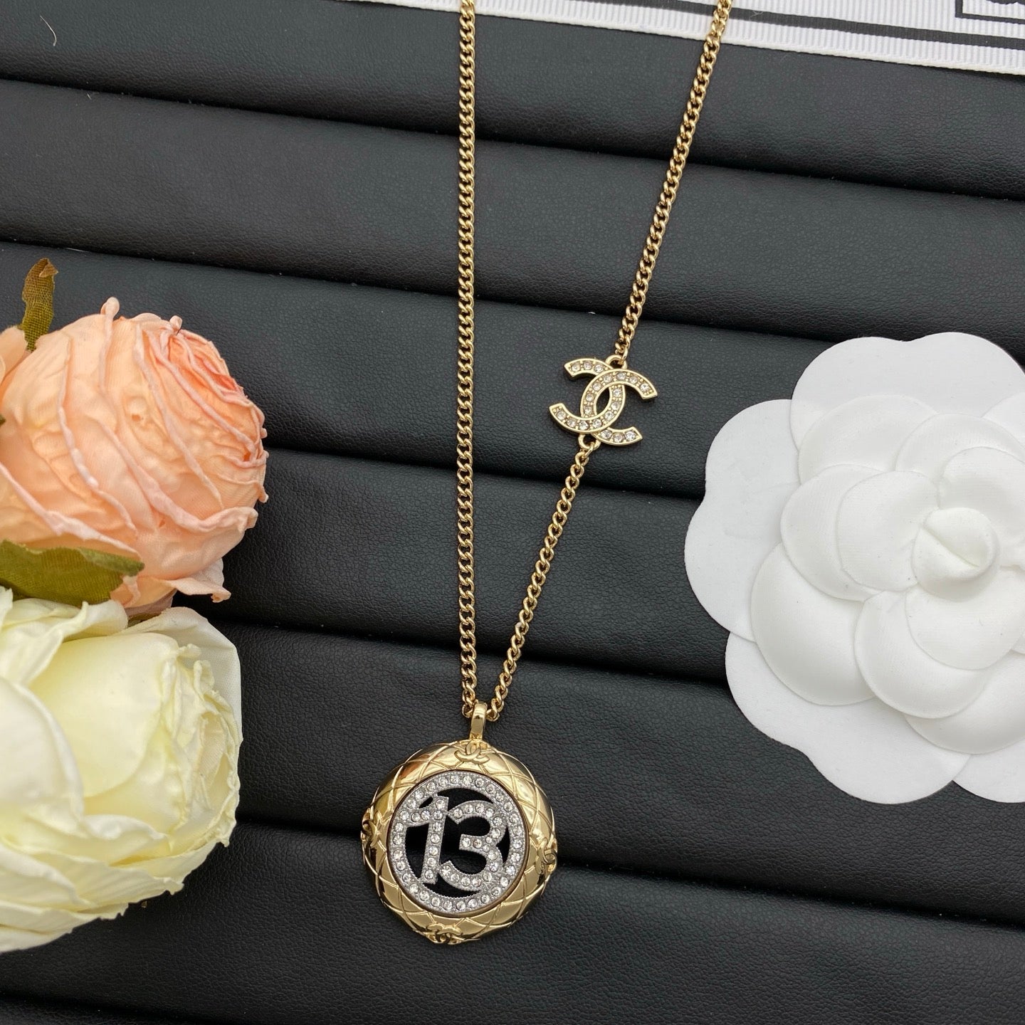 X1Q85C105X Popular Necklace
