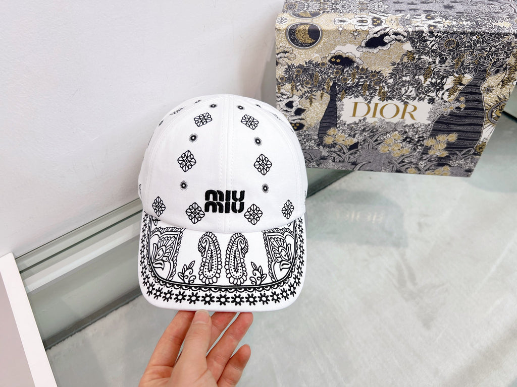 M1Q85A82 Popular hats