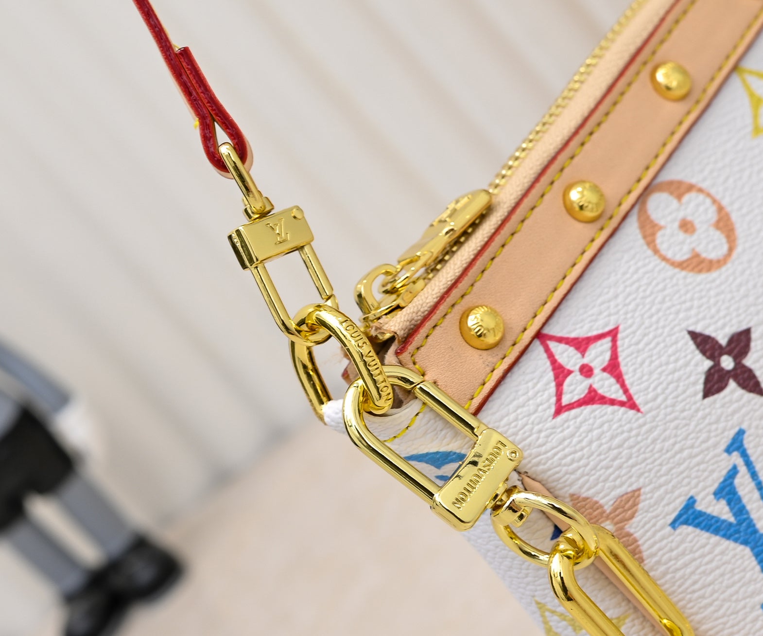 B1X45E12 Popular leather bag