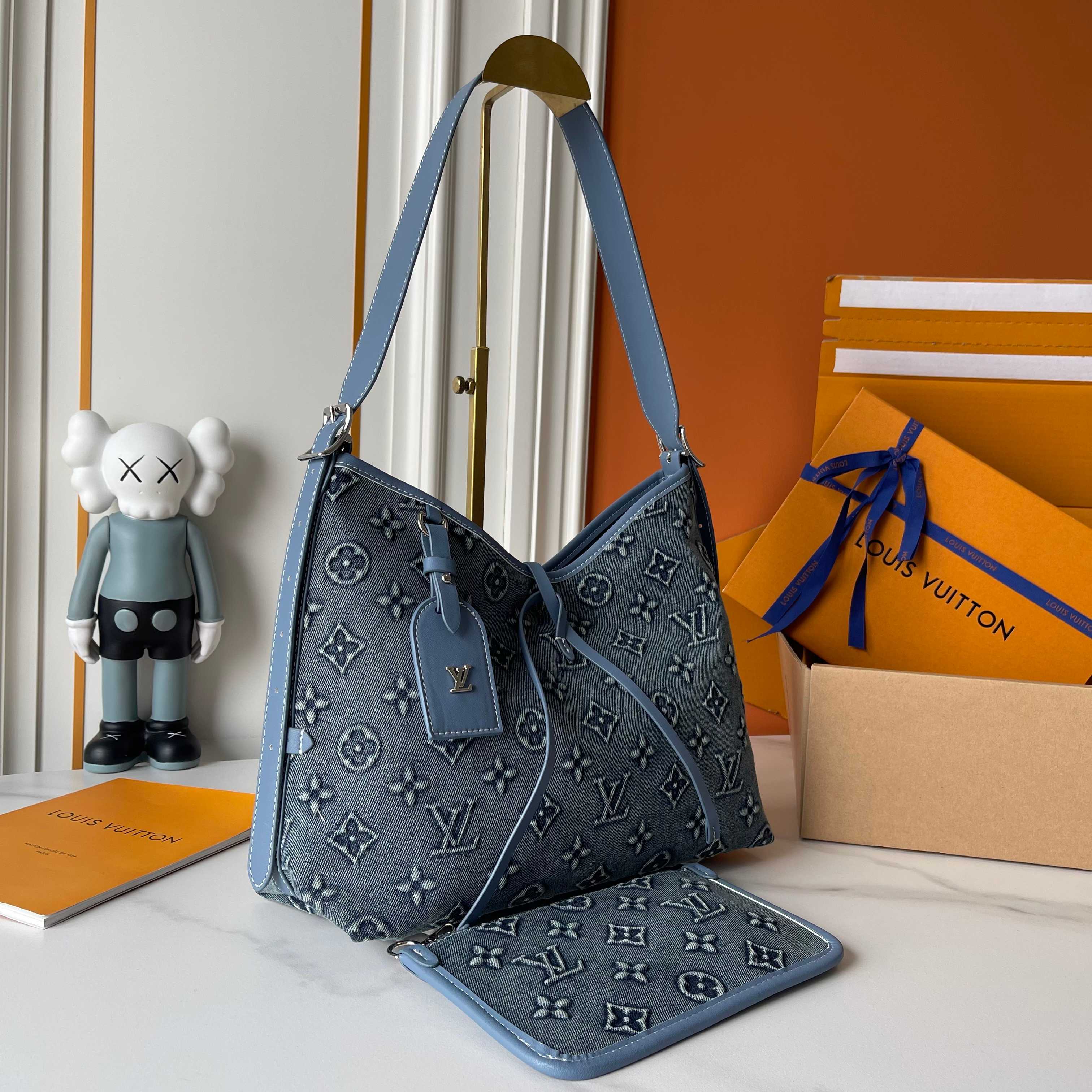 B1R15E24 Popular   bag