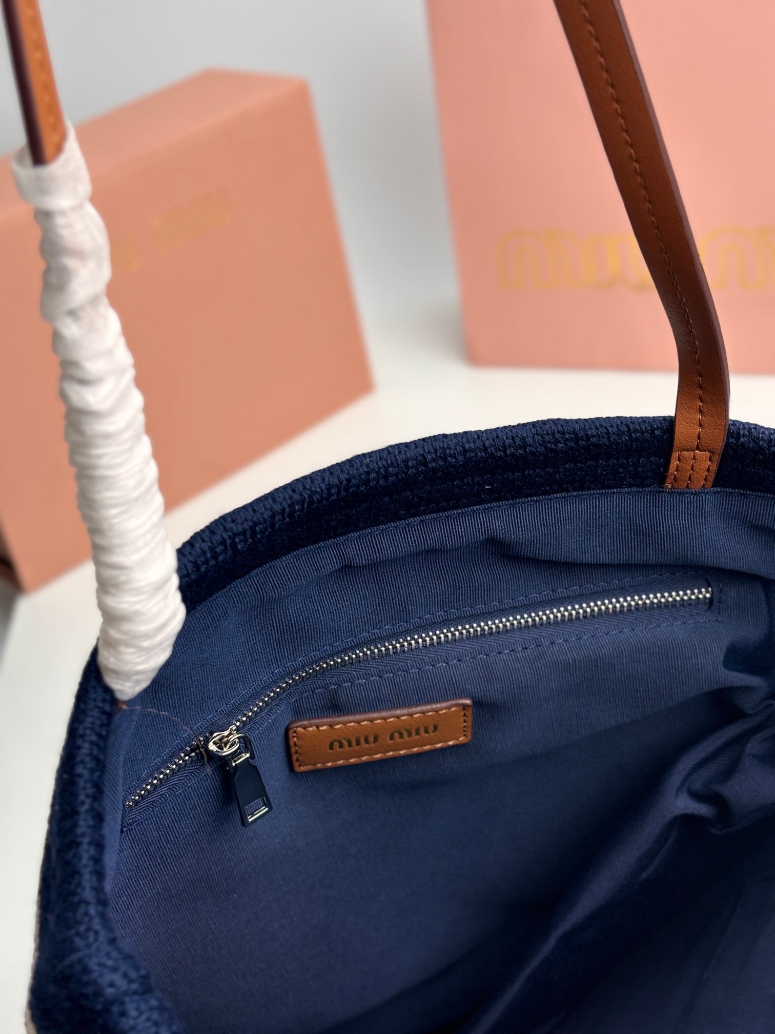 B1X104A77 Popular   Woven Bag