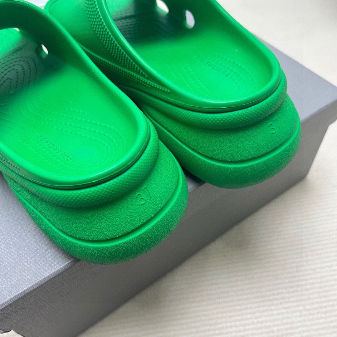 Z5ZJ41 Popular slippers Sole thickness 6cm