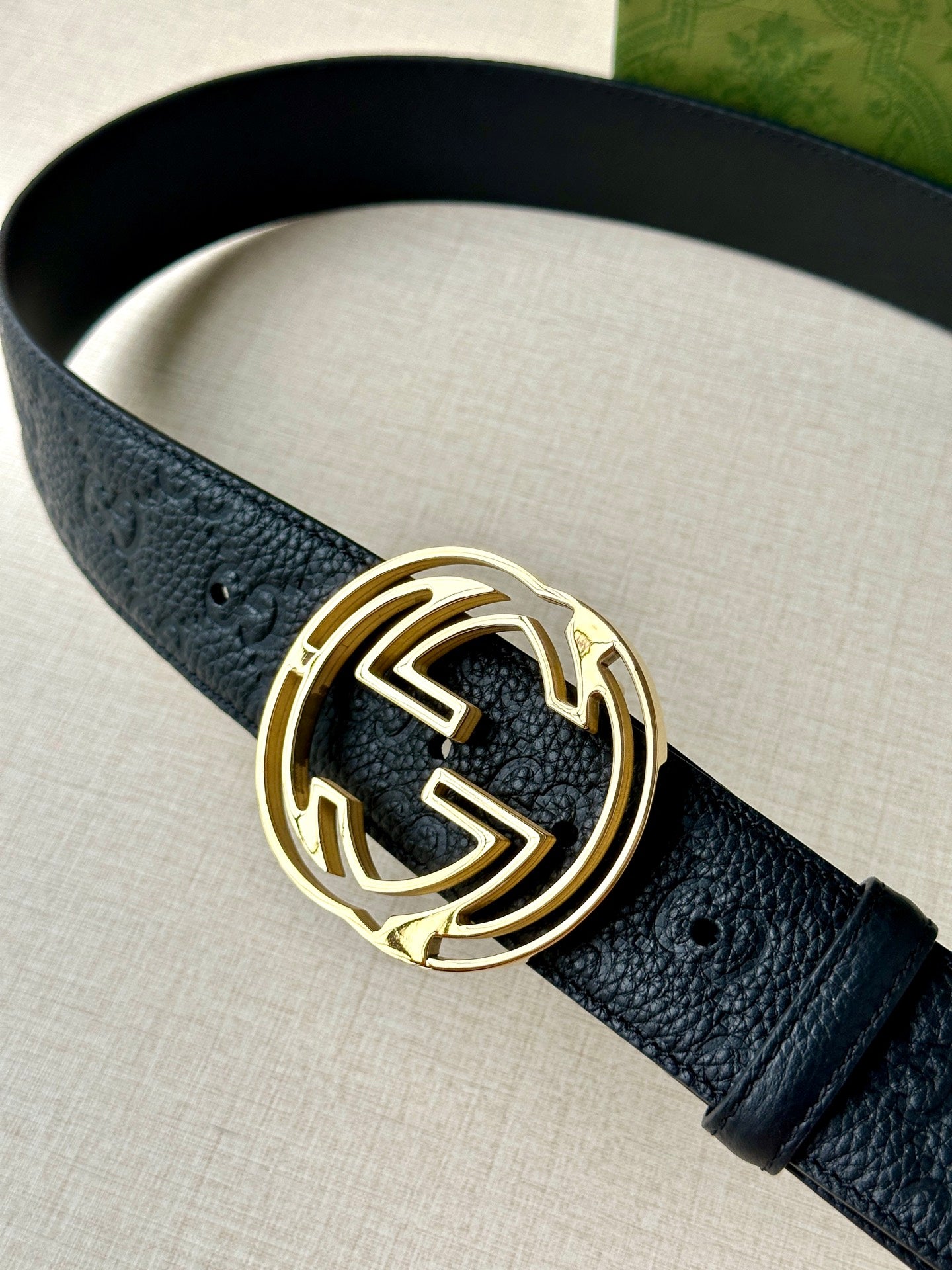 P1R55B209 Popular  High quality belt With full package