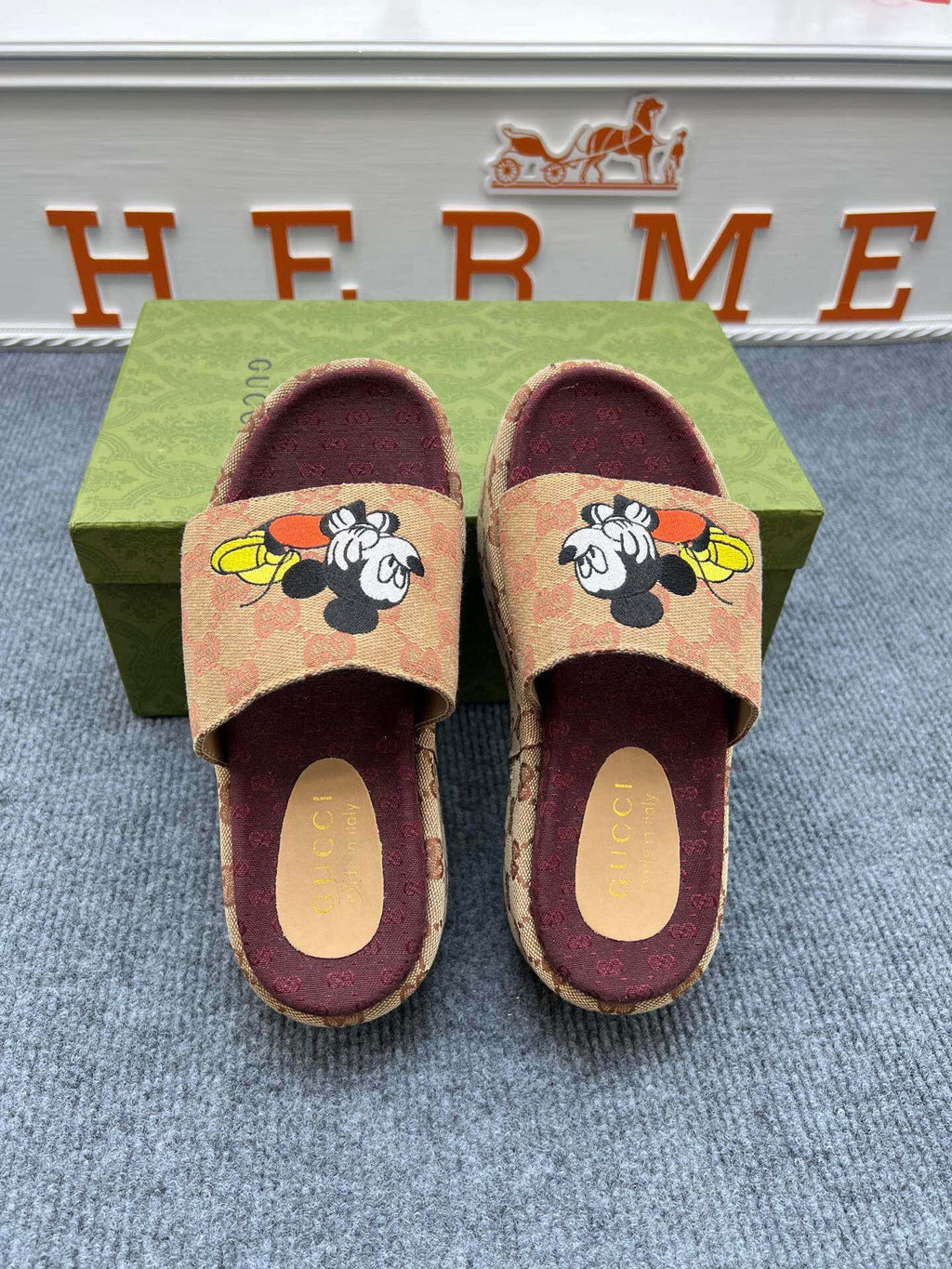 Z5ZB122 Popular slippers  Sole thickness 5.5cm