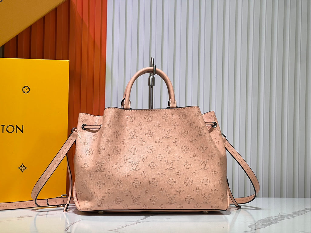 B1X15E13 Popular  leather bag)