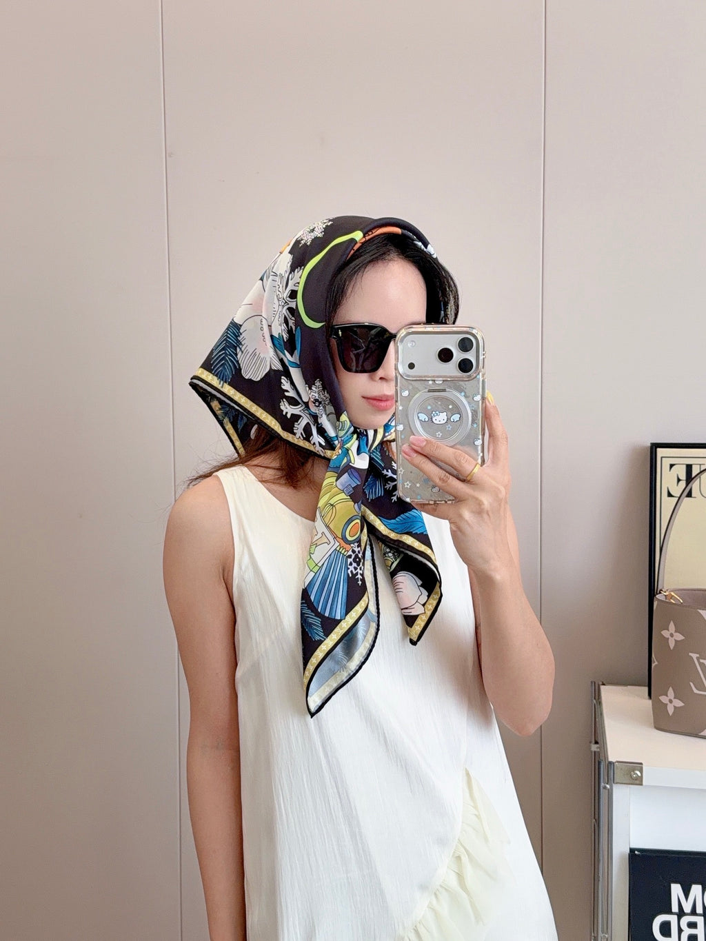 W1N36E6 Popular Silk Scarve