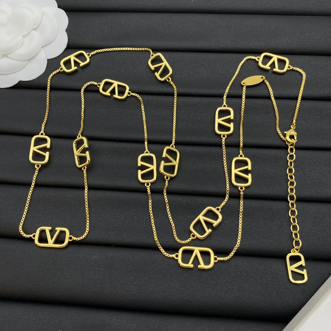 X1Q85VL425X Popular Necklaces
