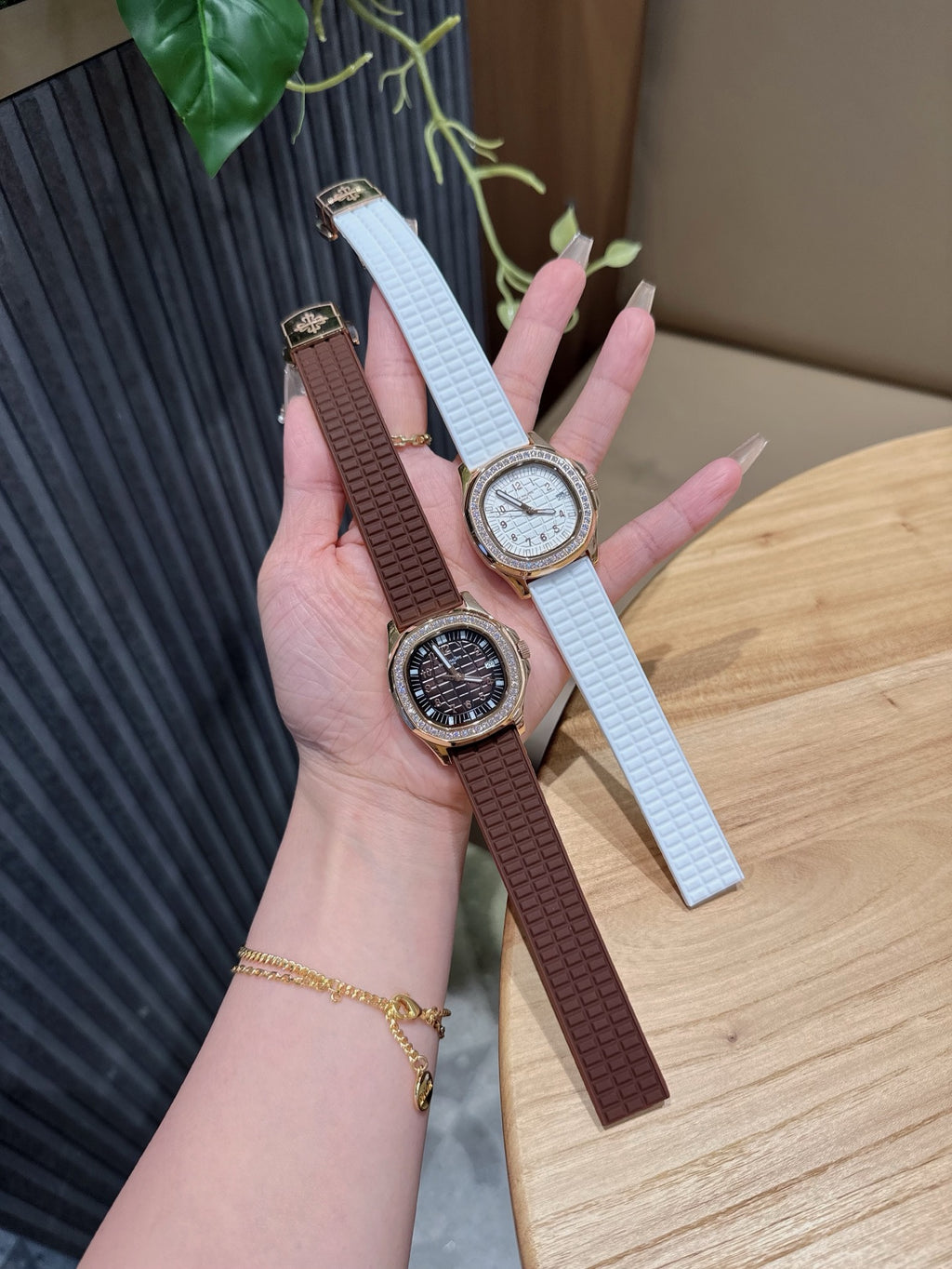 L1N36A3  Popular Watches