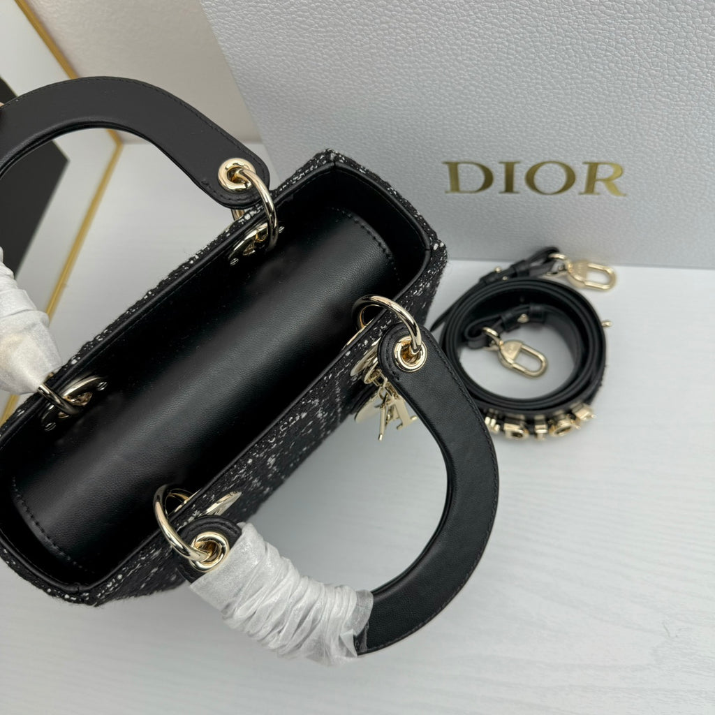 B1N36D25 Popular  Purse bag