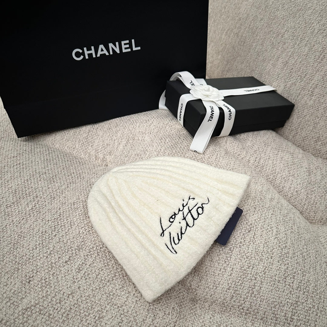 M1R86E13 Popular hats