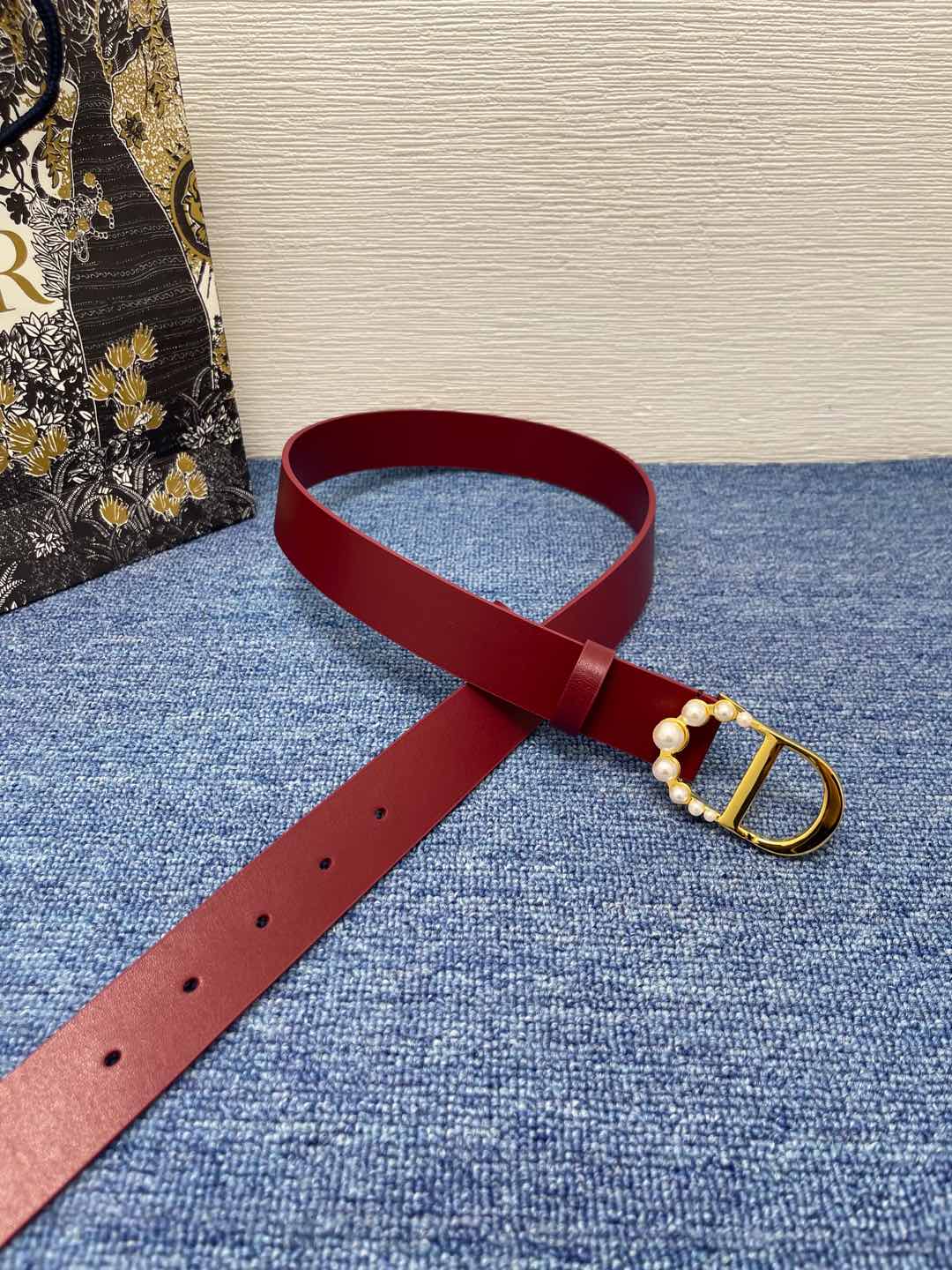 P1R55D200 Popular   High quality belt With full package