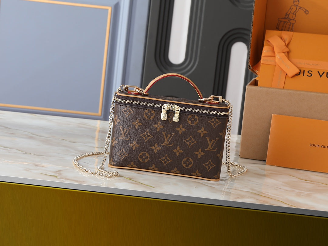 B1P76E6 Popular leather bag