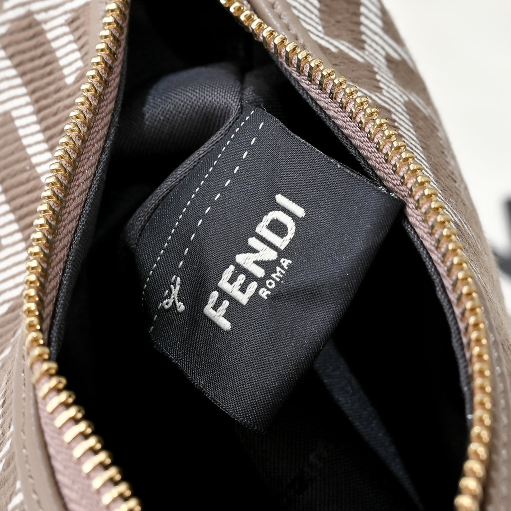 B1R15F8 Popular bag