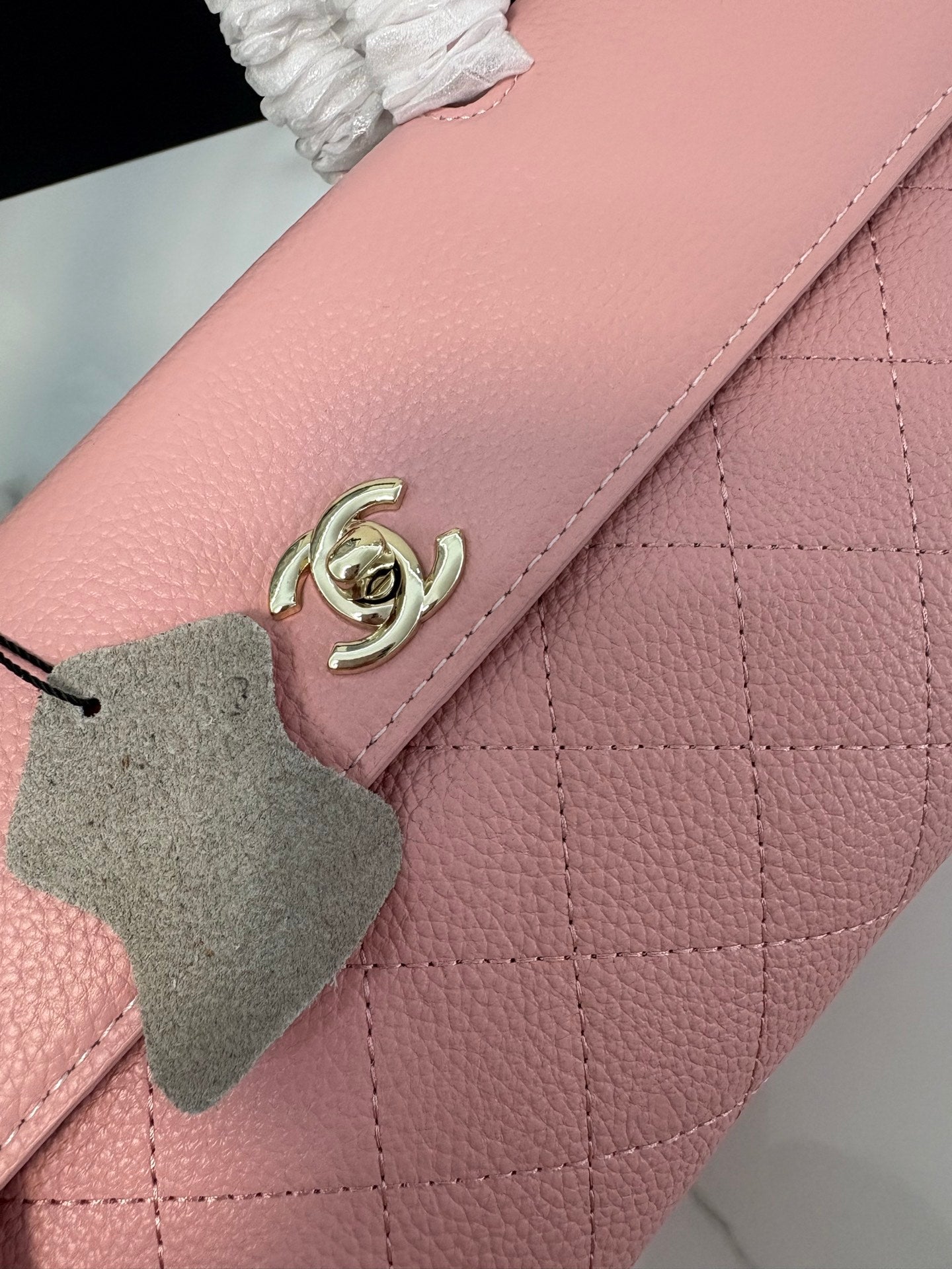 B1P36C79 Popular leather bag