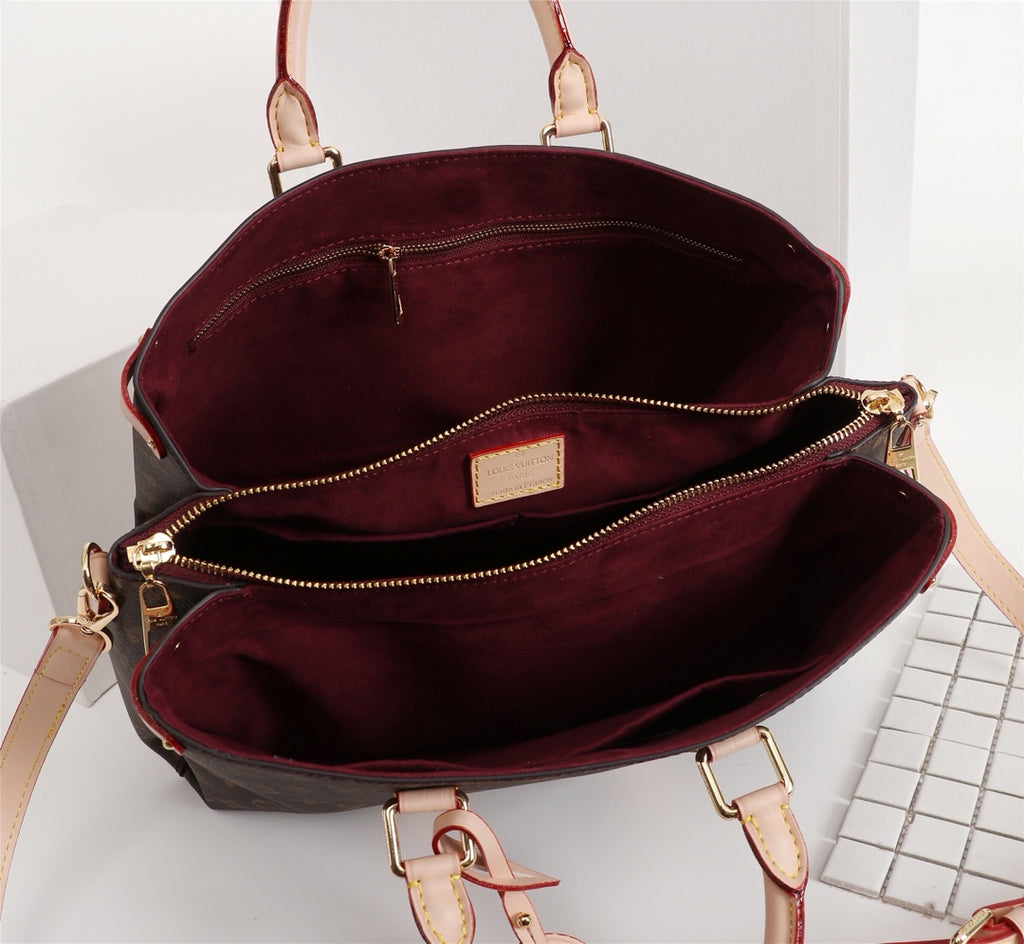 B12X44E343 Popular  leather bag 