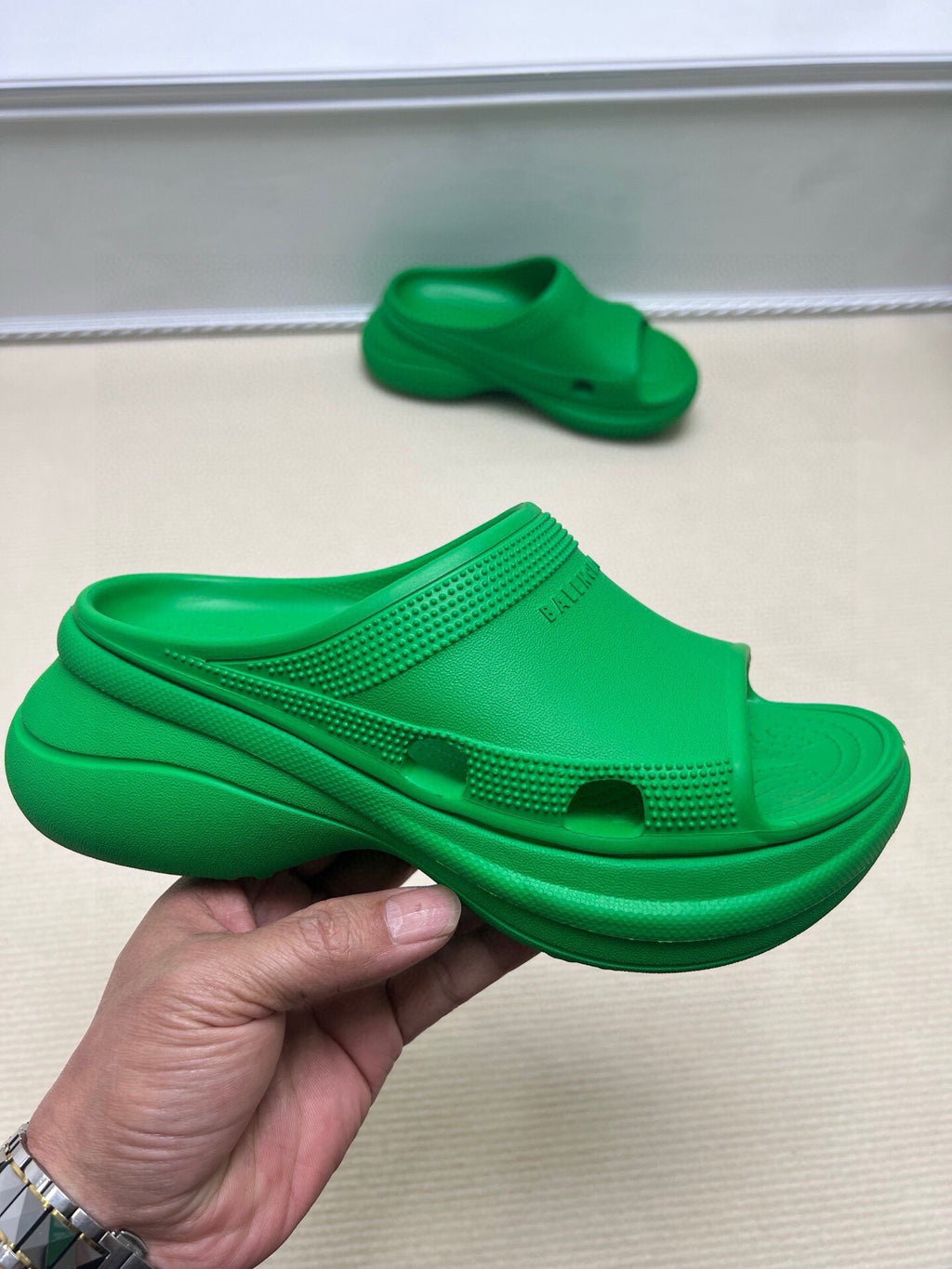 Z5ZJ41 Popular slippers Sole thickness 6cm