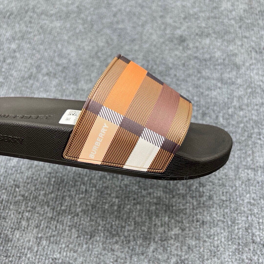 Z5Z35R252 Popular Slippers