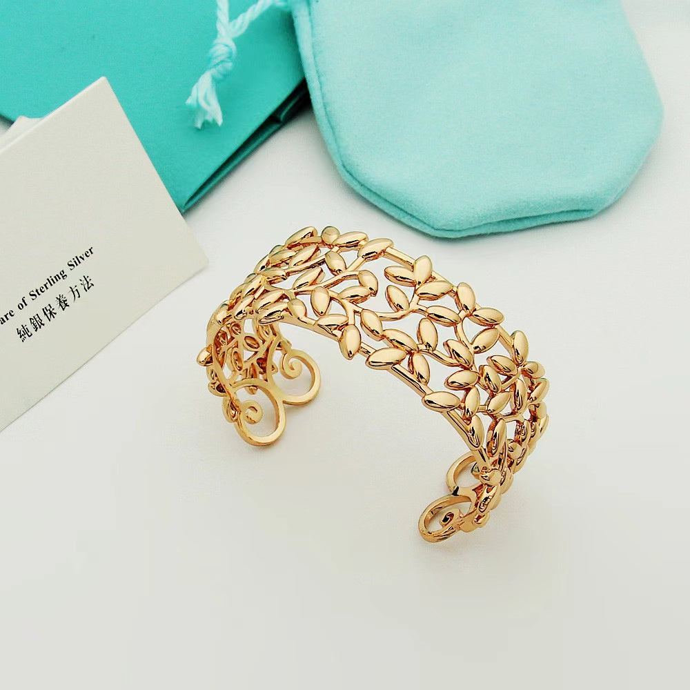 XPZ64T10K  Popular Bracelets