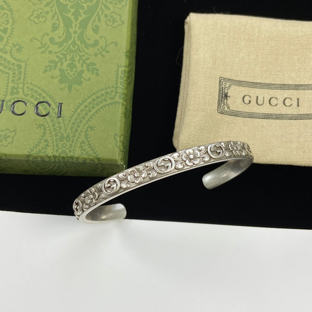 X1Q85B19K  Popular Bracelets