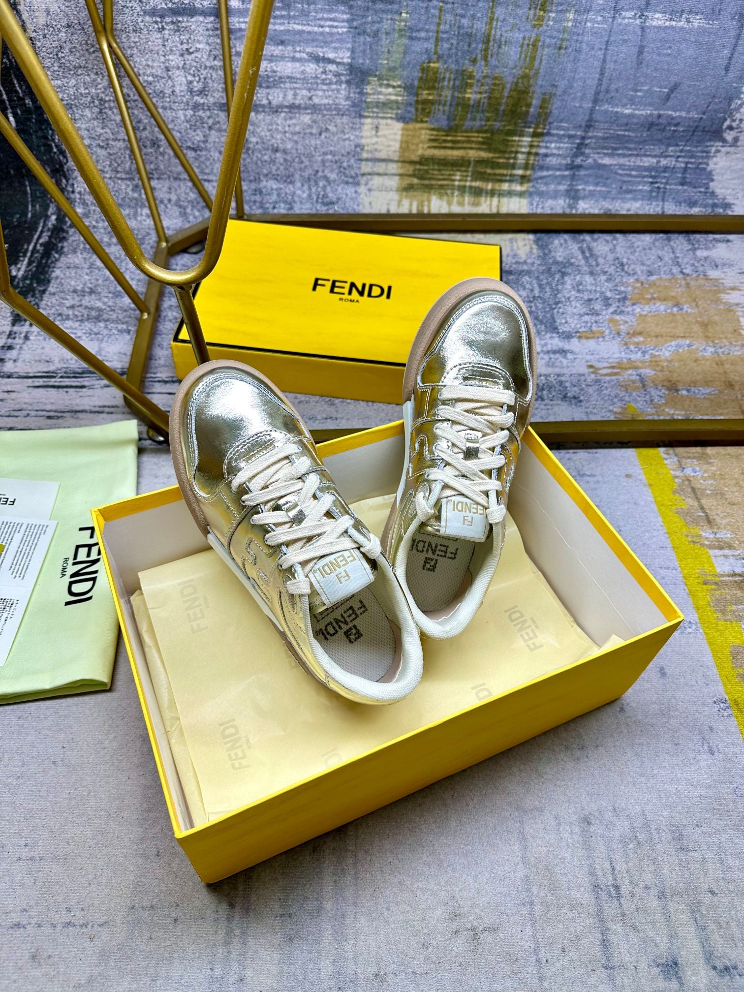 Z2N95F13  Popular high quality shoes