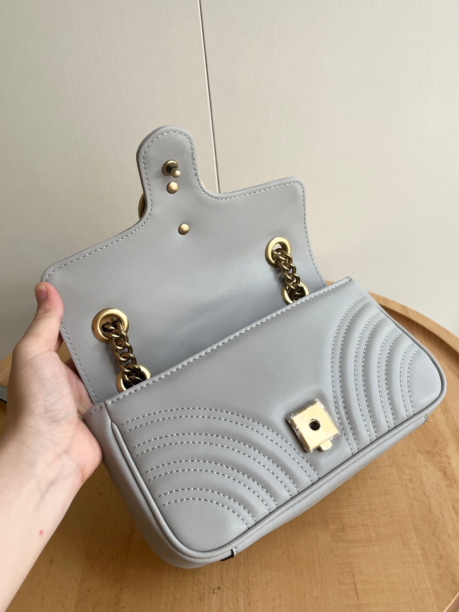B1X54B444 Popular leather bag