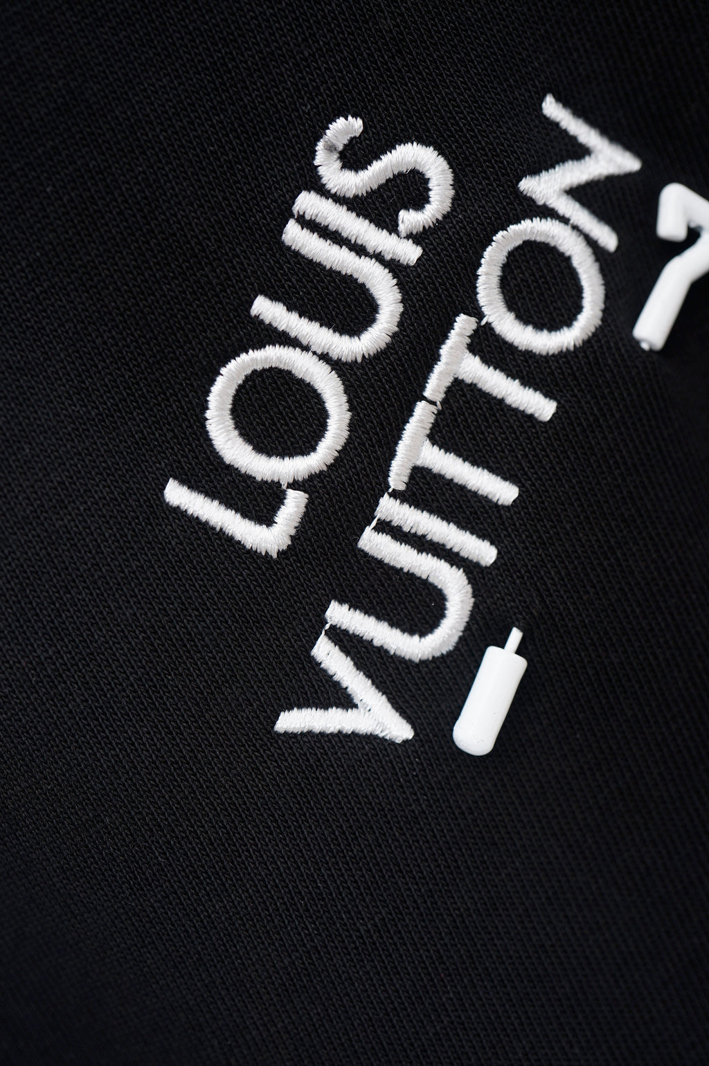 U1R76E25 Popular T-shirts