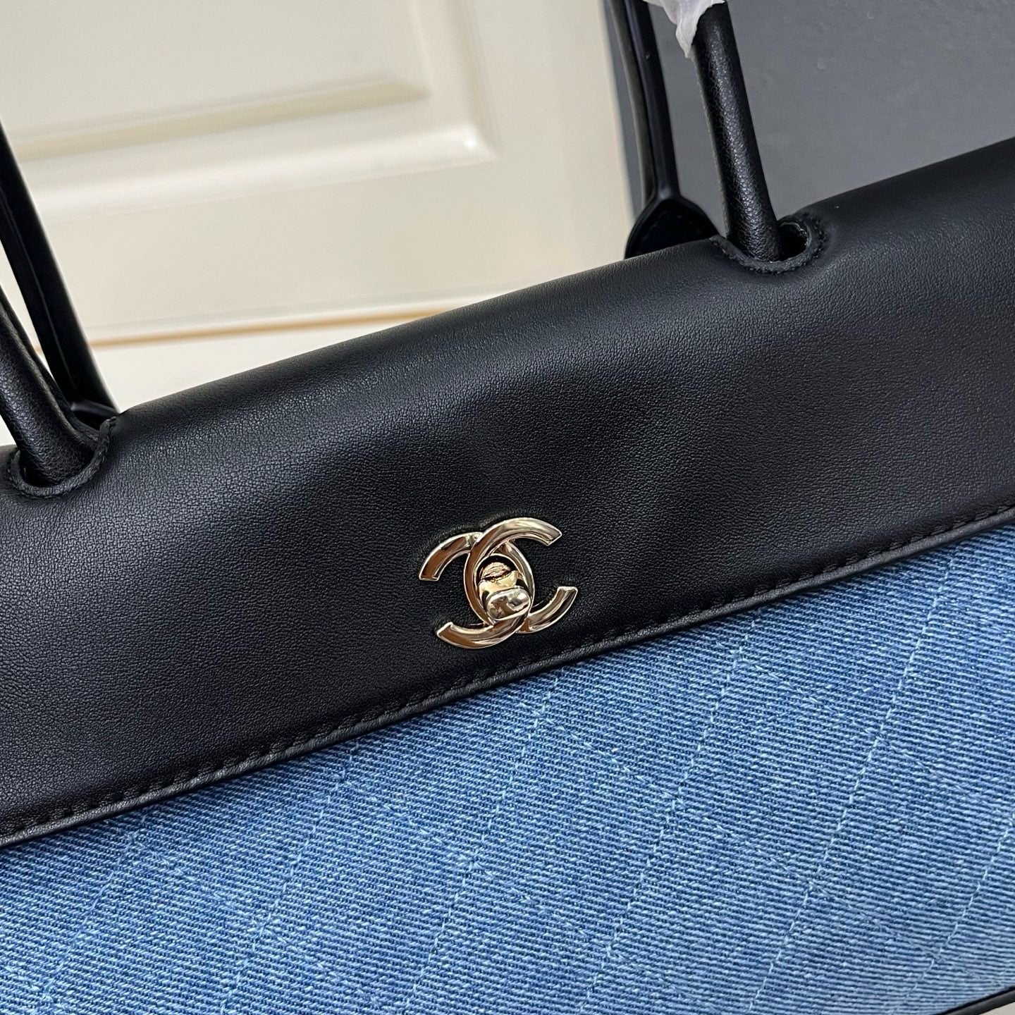B1R76C24  Popular  bag