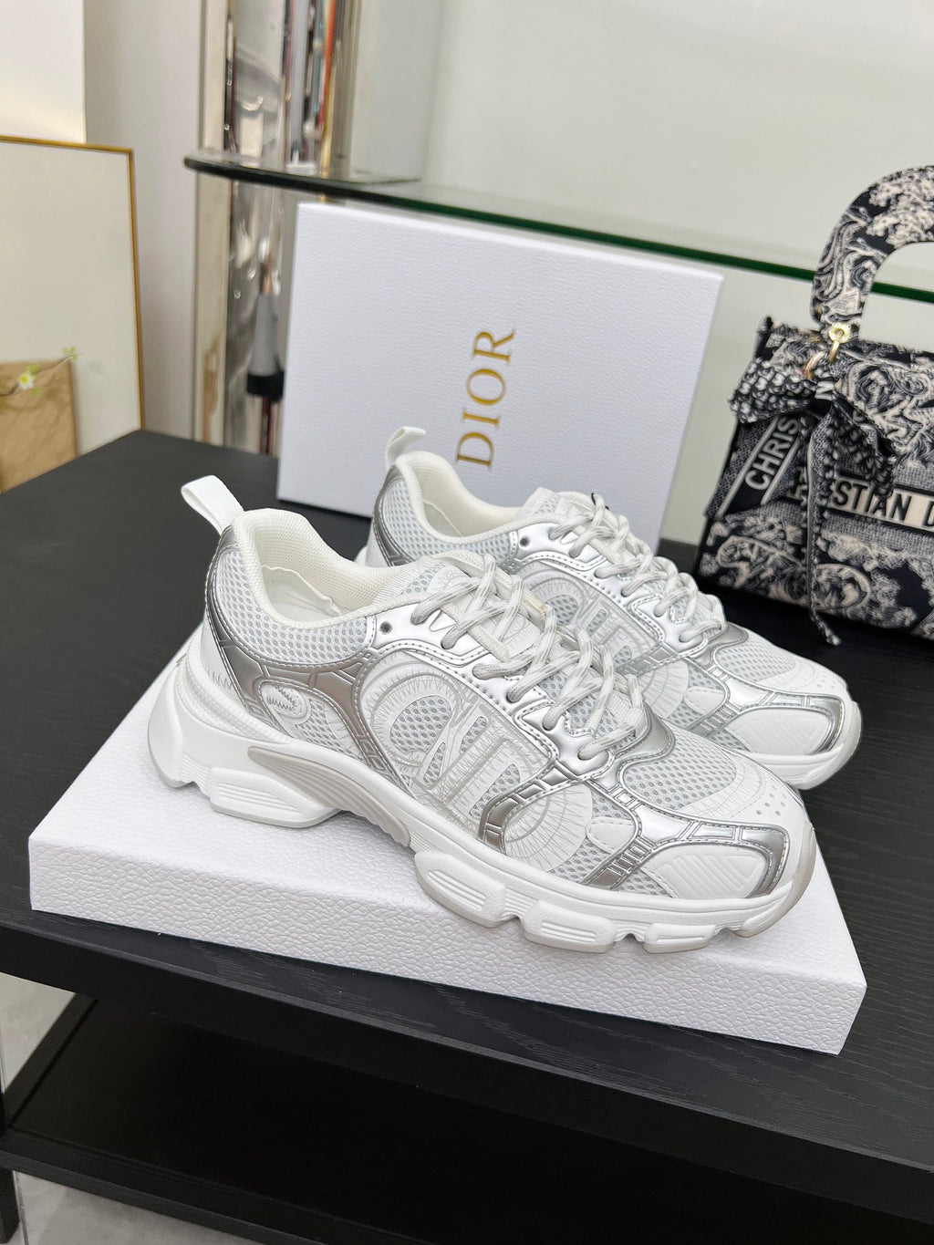 Z2Q105D312 Popular high-quality Shoes