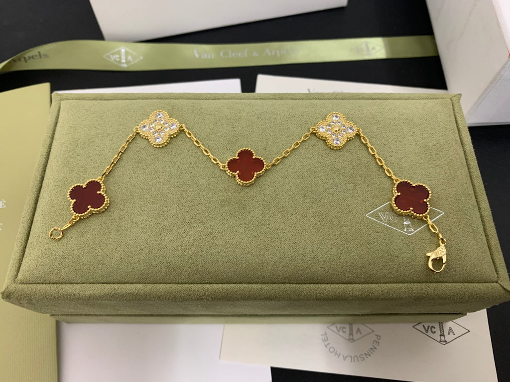 X5X53VA179K  Popular bracelets 5 flowers normal size1.5cm flower