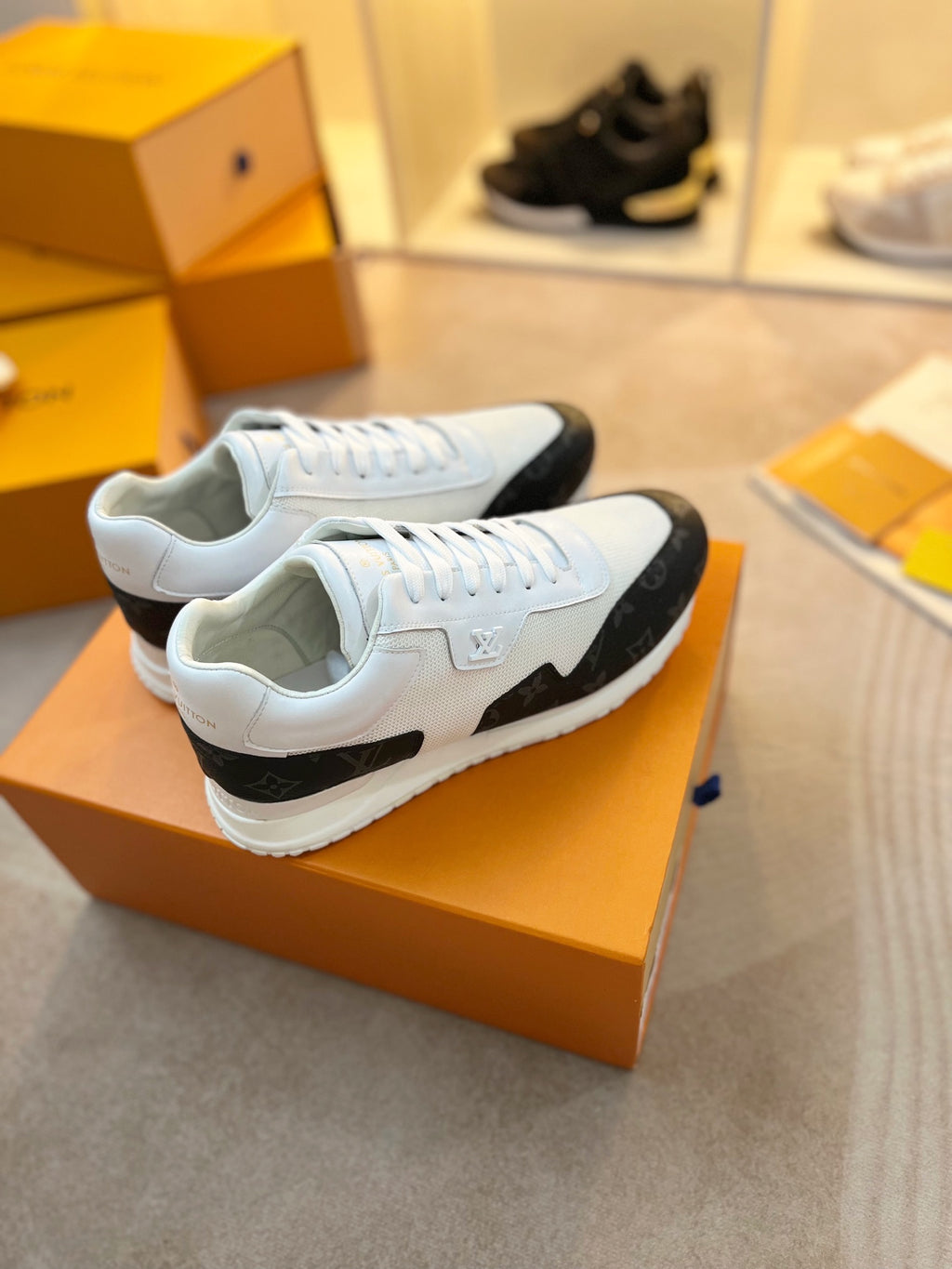 Z2Q95E104 Popular high-quality  shoes