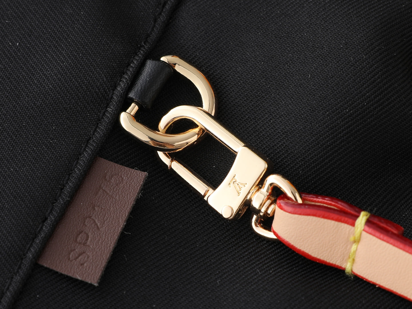 B1N86E6 Popular leather bag