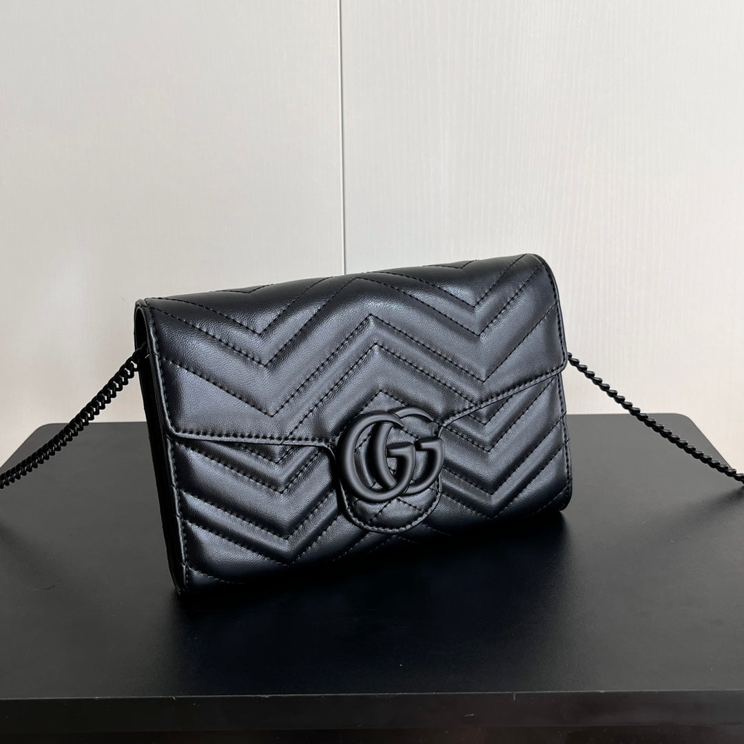 B1N55B51 Popular  leather wallets