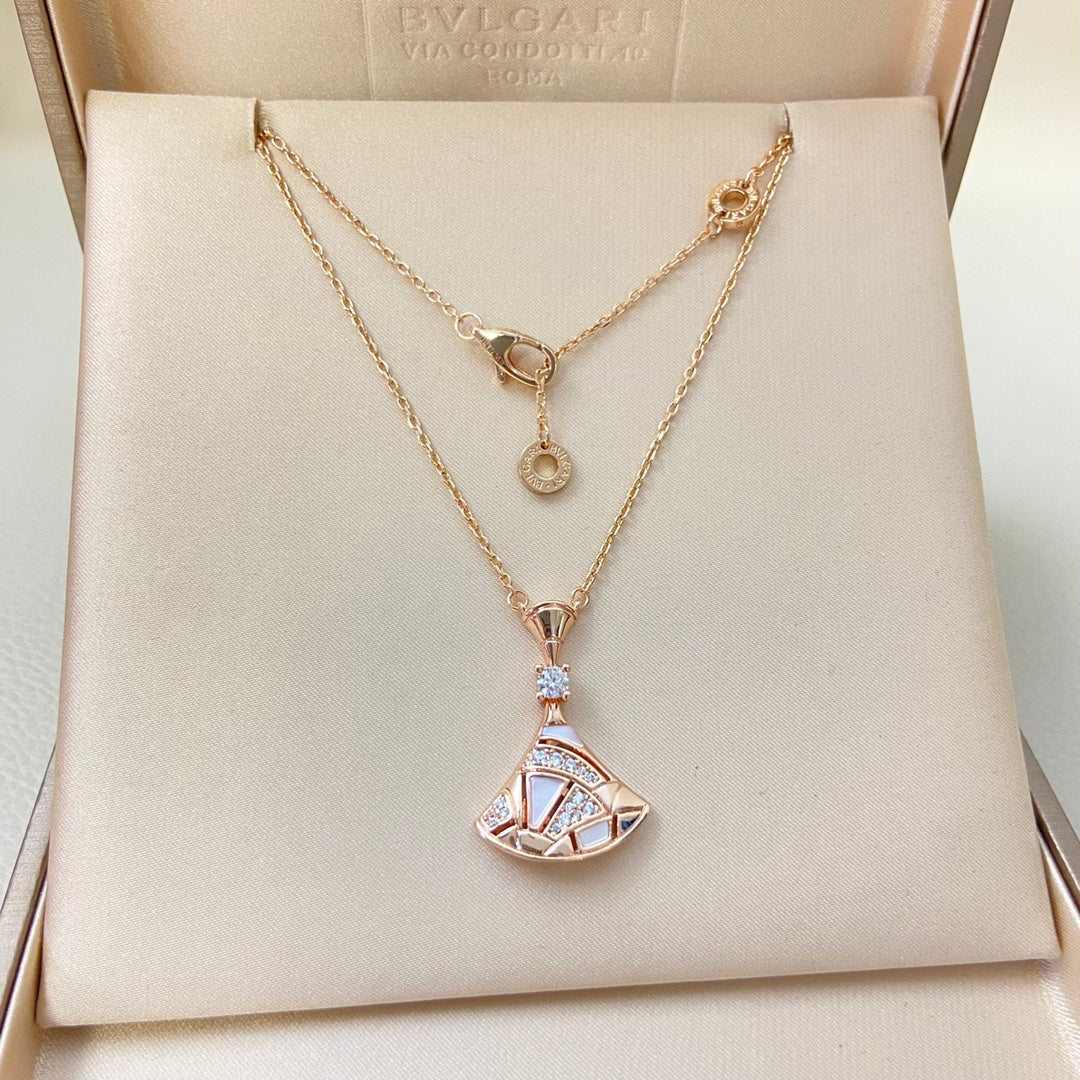 X1Q85S406X Popular Necklaces