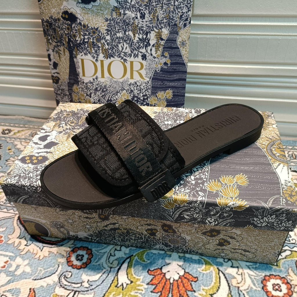 Z1ZD20 Popular Slippers