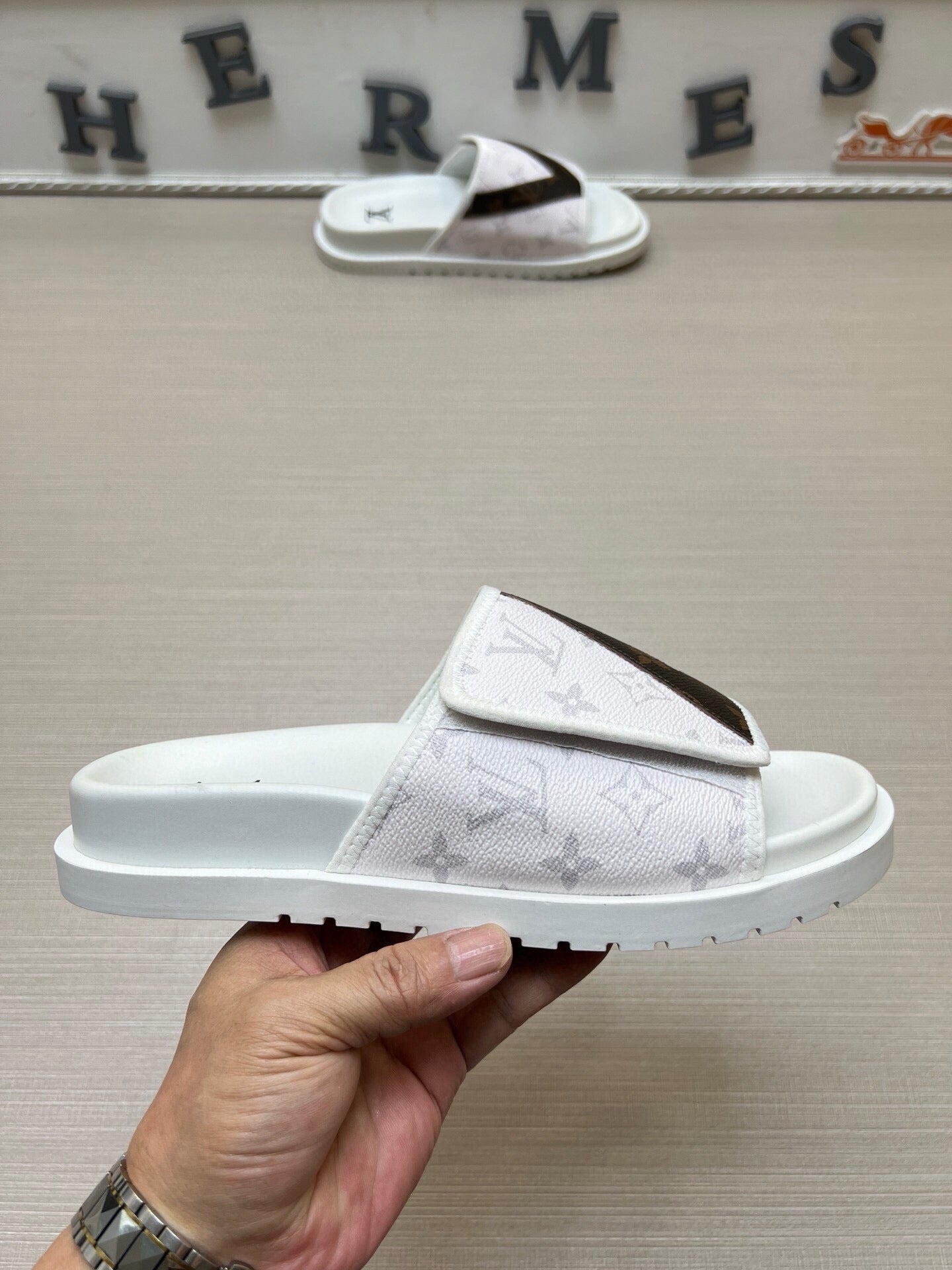 Z5WE251 Popular Slippers