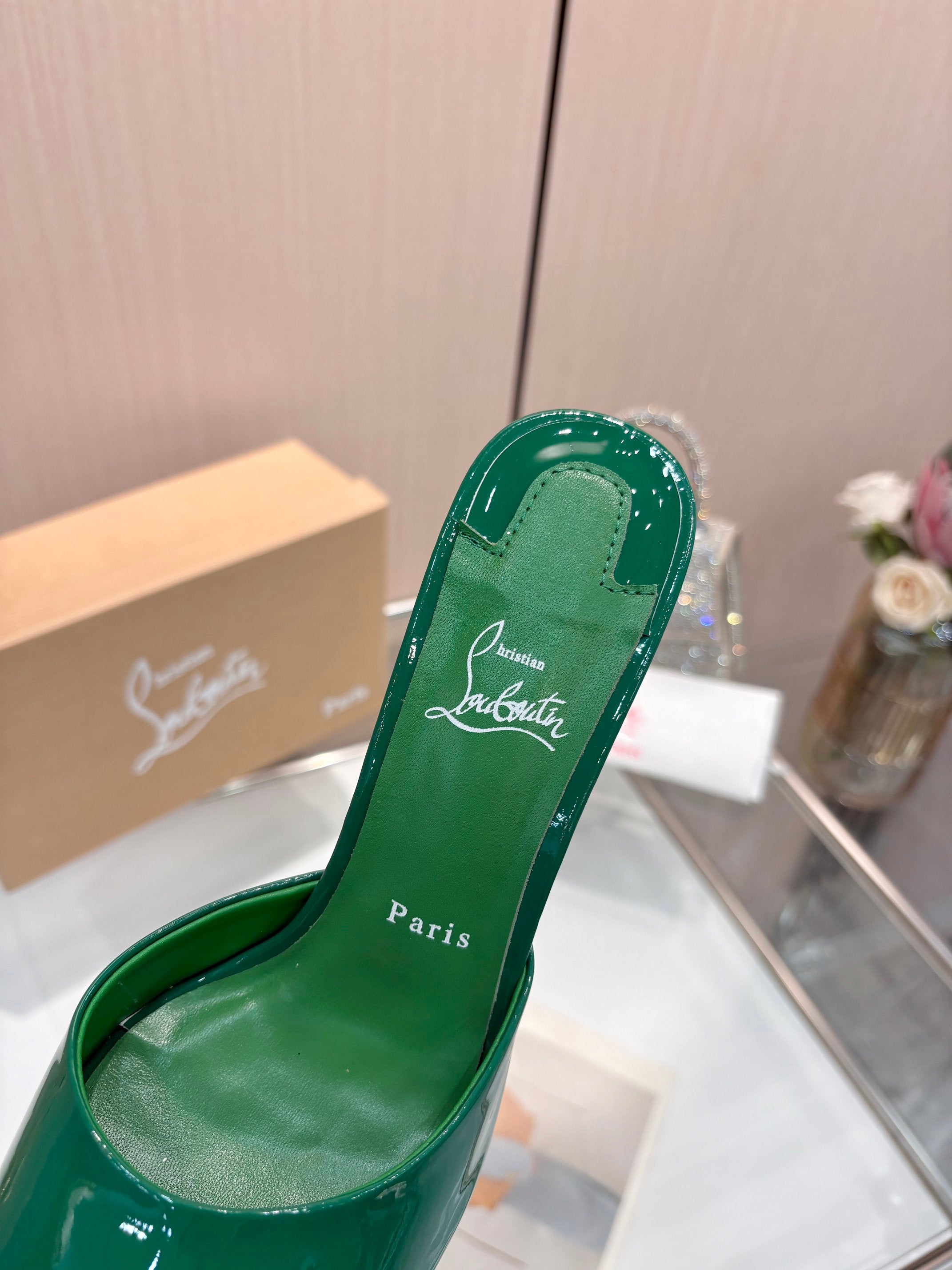 Z2R76A28 Popular high-quality  shoes