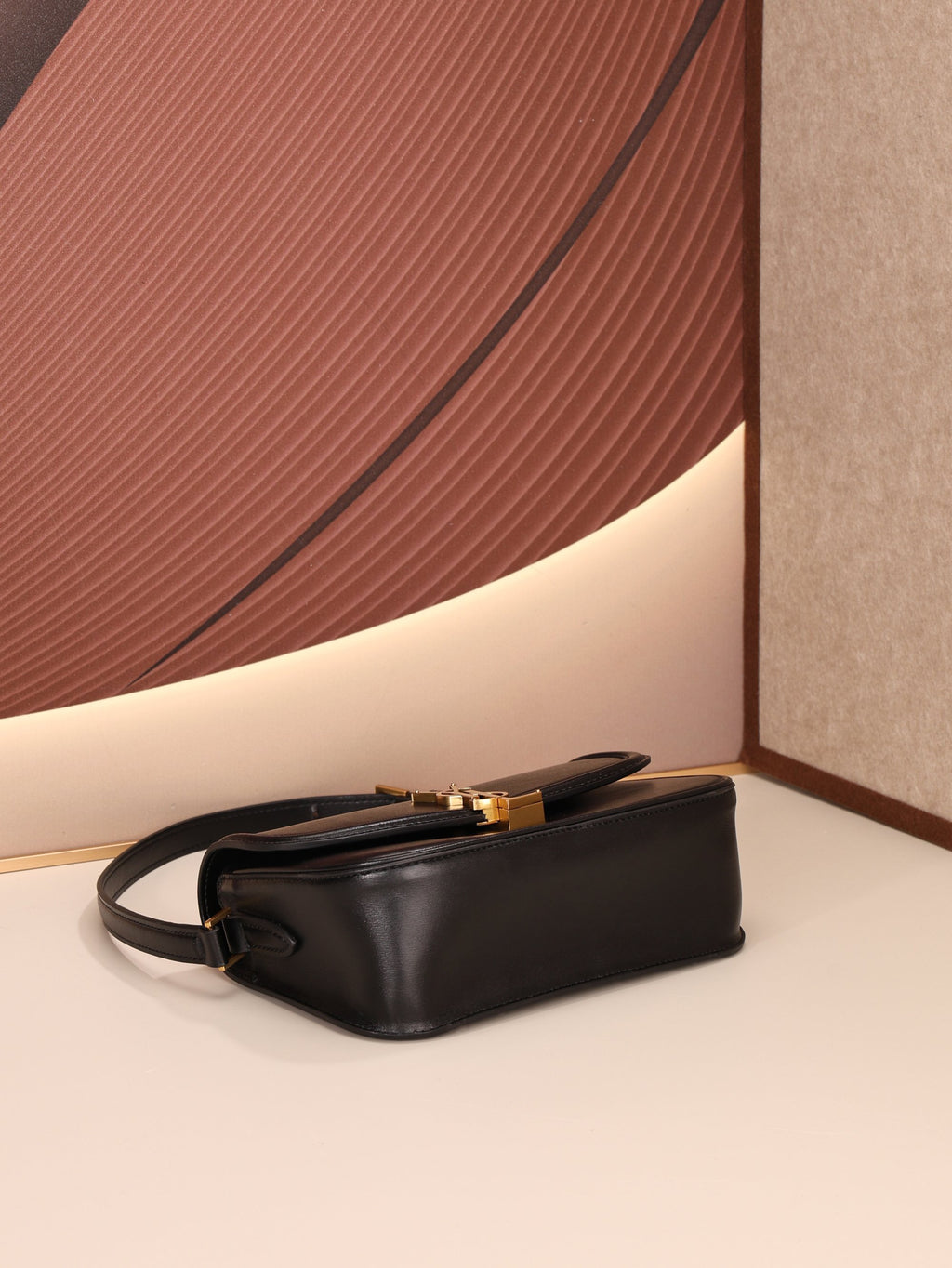 B1N36SL31 Popular leather bag