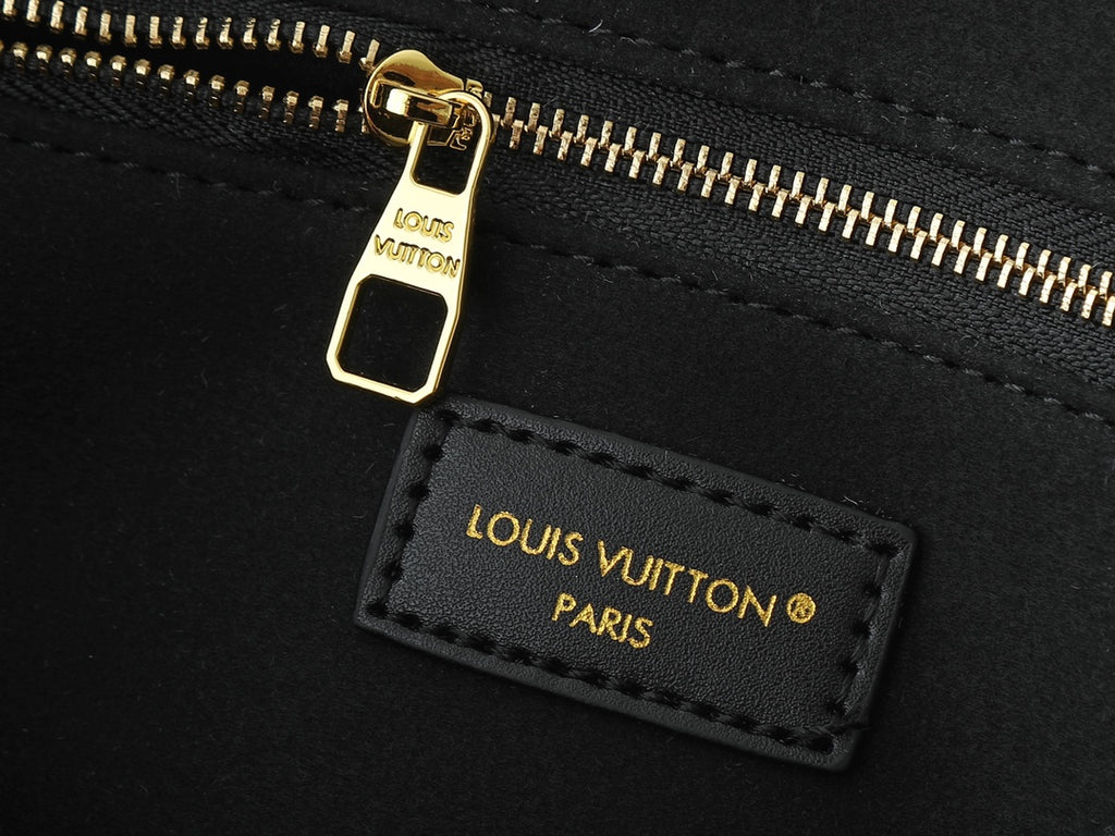 B1R15E52  Popular   leather bag