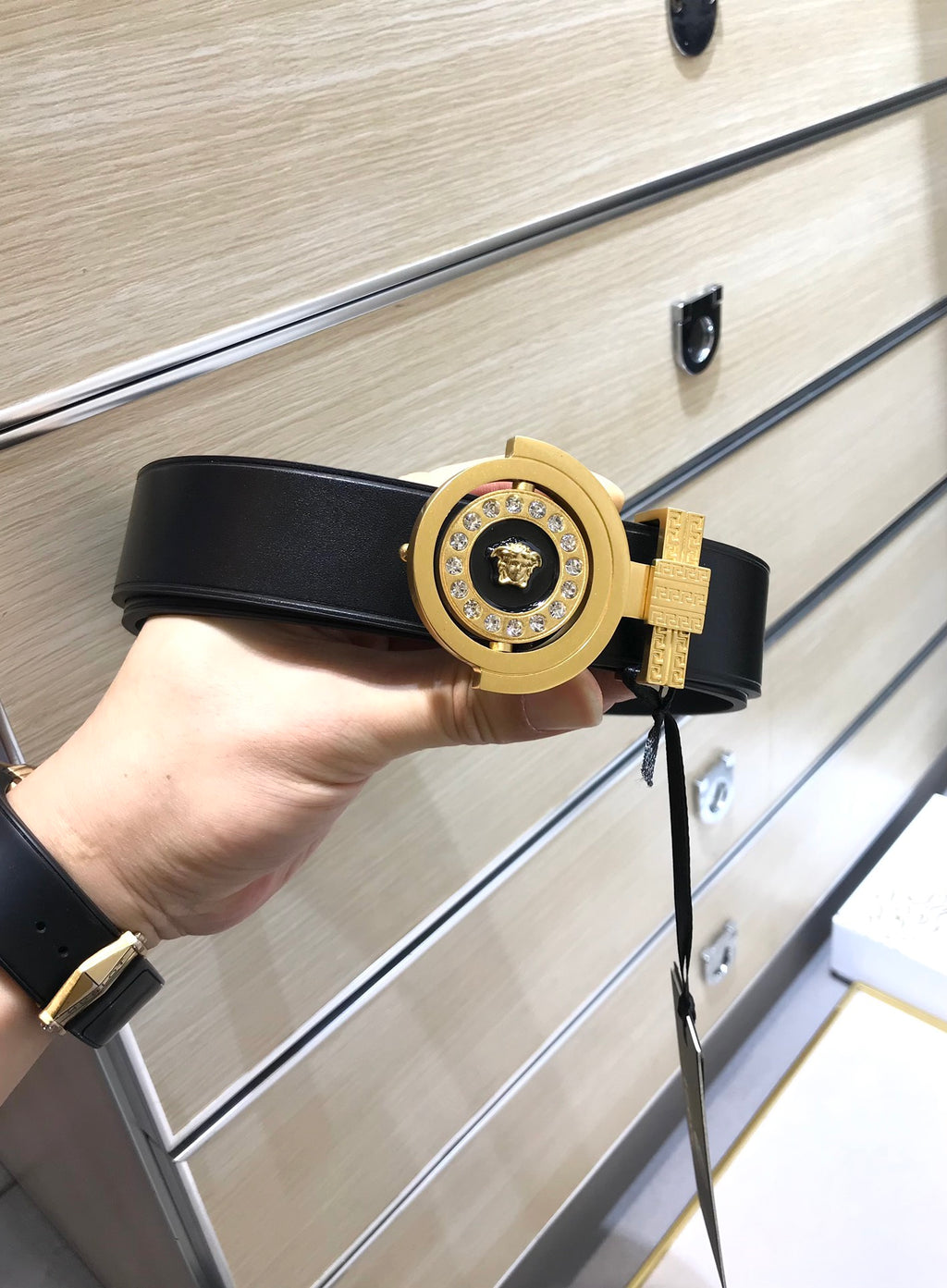 P1Q64V80 Popular   High quality belt With full package