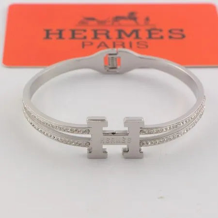 X2B60H67K  Popular Bracelets