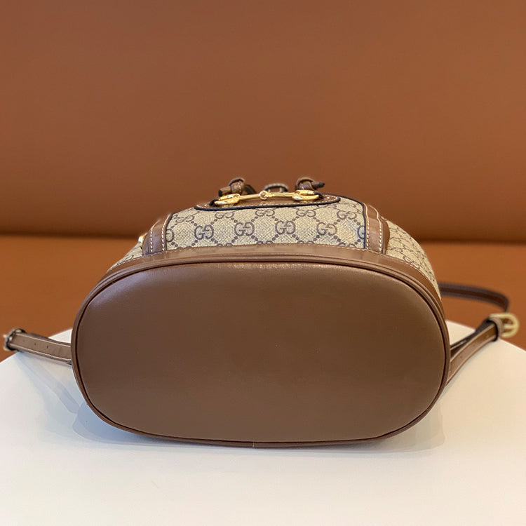 B1X61B021 Popular  leather backpacks