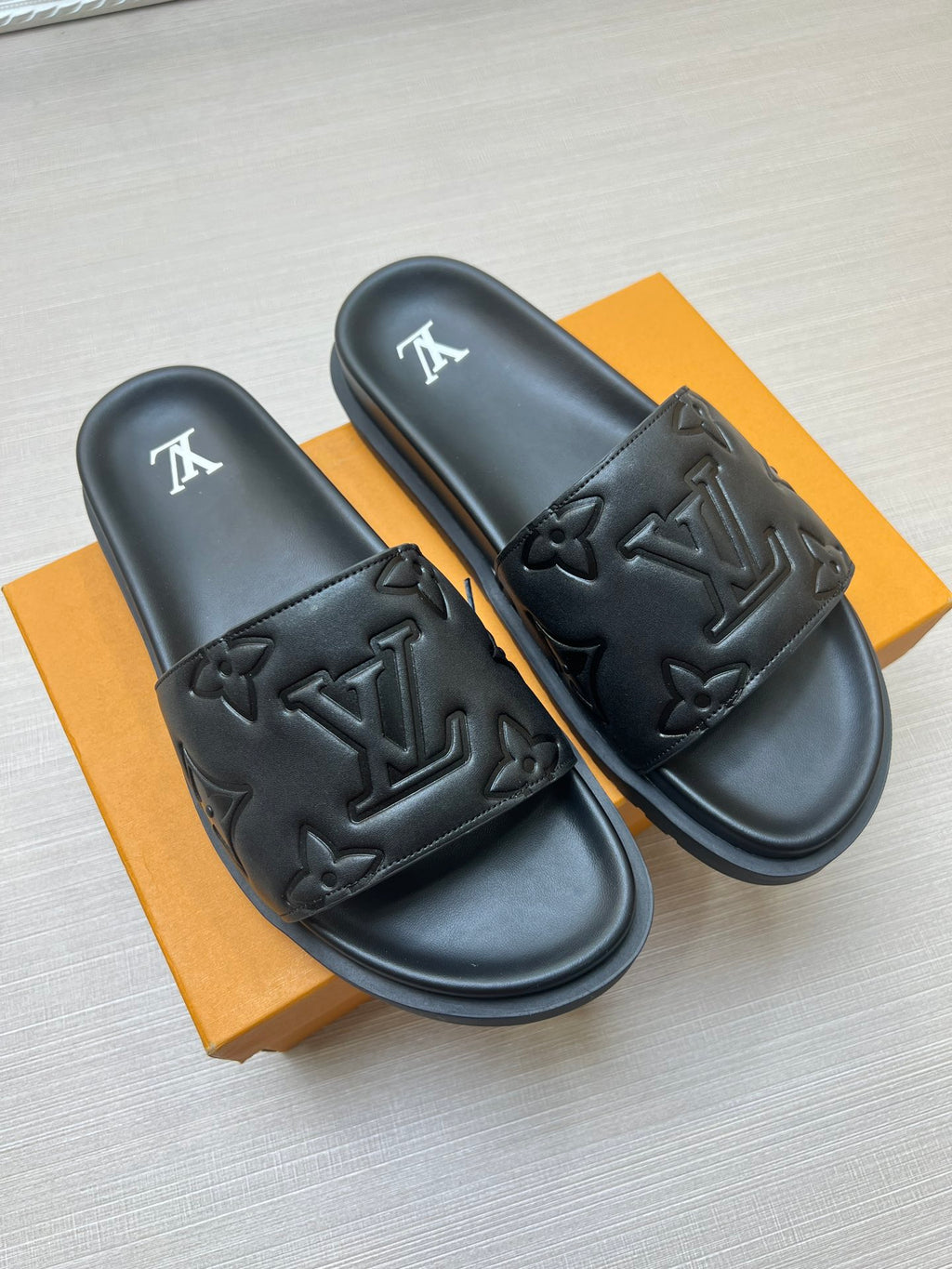 Z5ZE3 Popular slippers