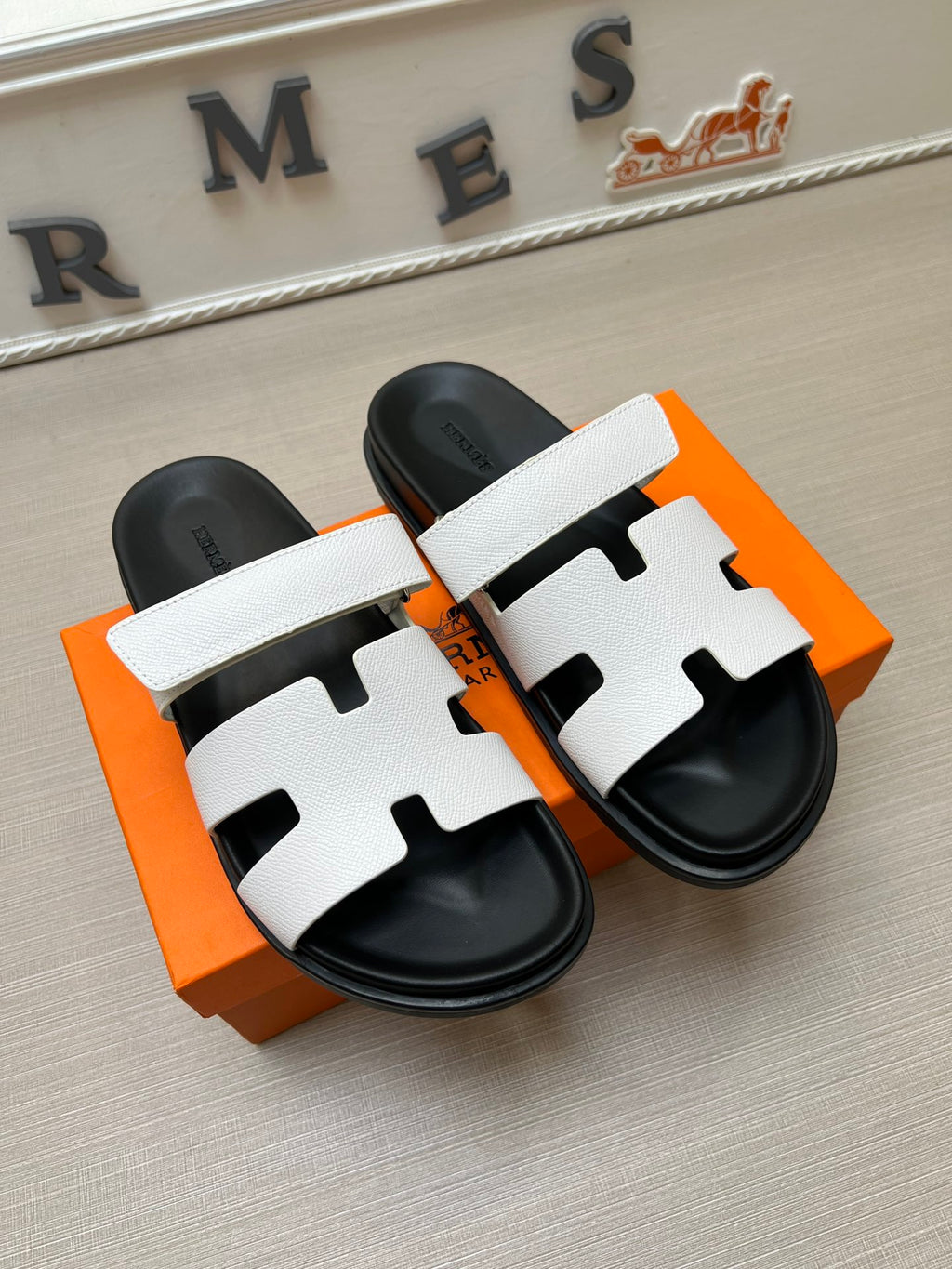 Z5ZH1 Popular slippers