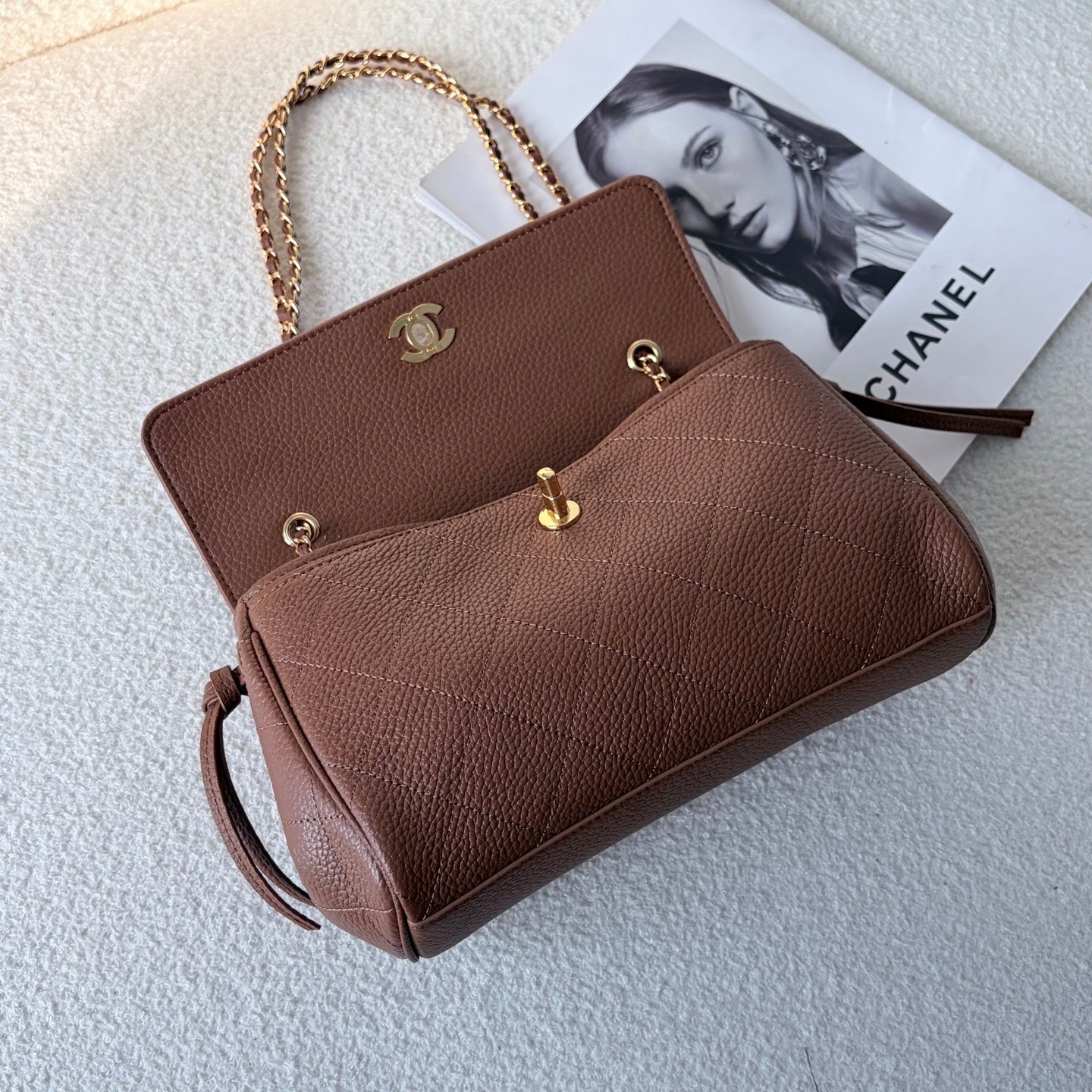 B1N86C4 Popular leather bag