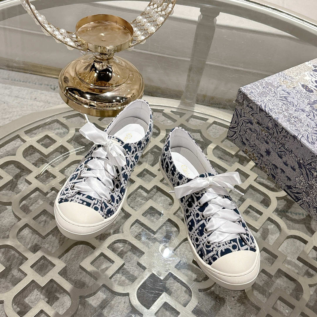 Z2Z85D59 Popular high-quality shoes