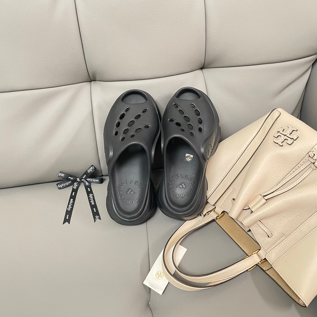 Z1Q95A21  Popular  shoes