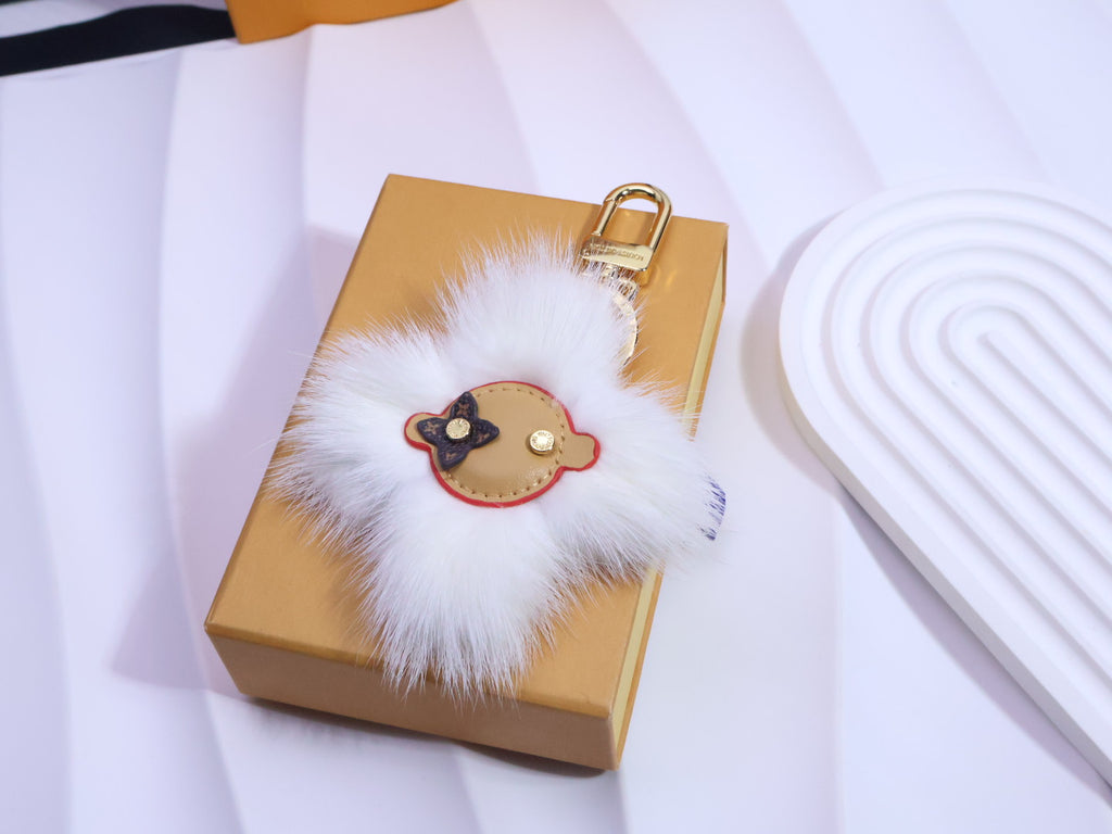 A1Q105E26 Popular bag 's charms accessories